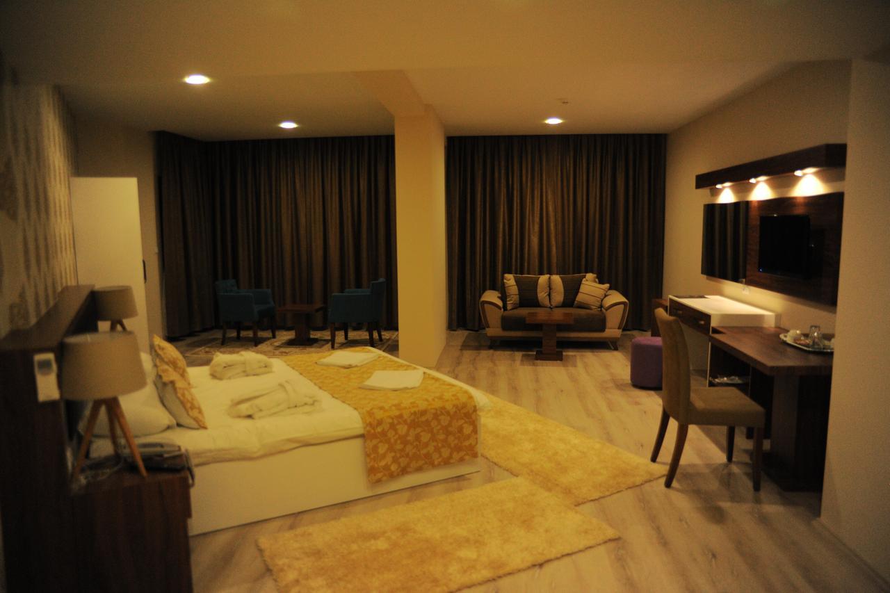 Maykon Hotel Civril  Habitación foto